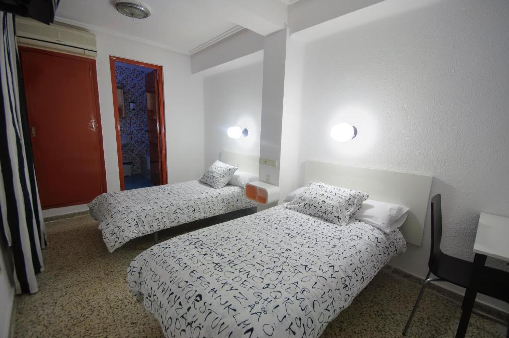 Hostal On Dormire Valence Chambre photo