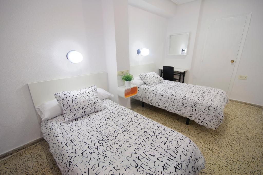 Hostal On Dormire Valence Extérieur photo
