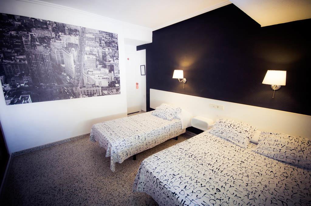 Hostal On Dormire Valence Extérieur photo